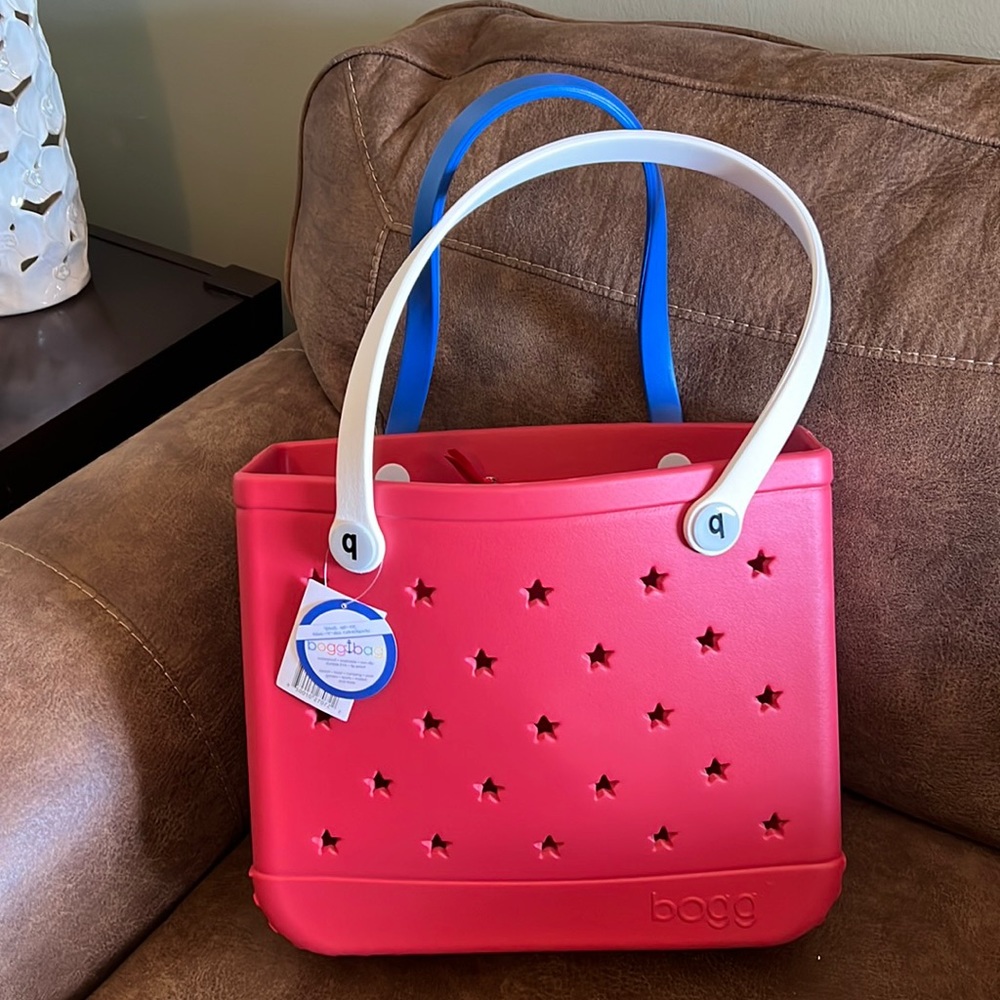 NWT Limited Edition Stars and Stripes Baby Bogg Bag